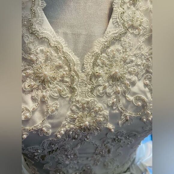 Candlelight White Satin Halter Poufy Ruched Wedding Gown with Train. - Picture 4 of 16